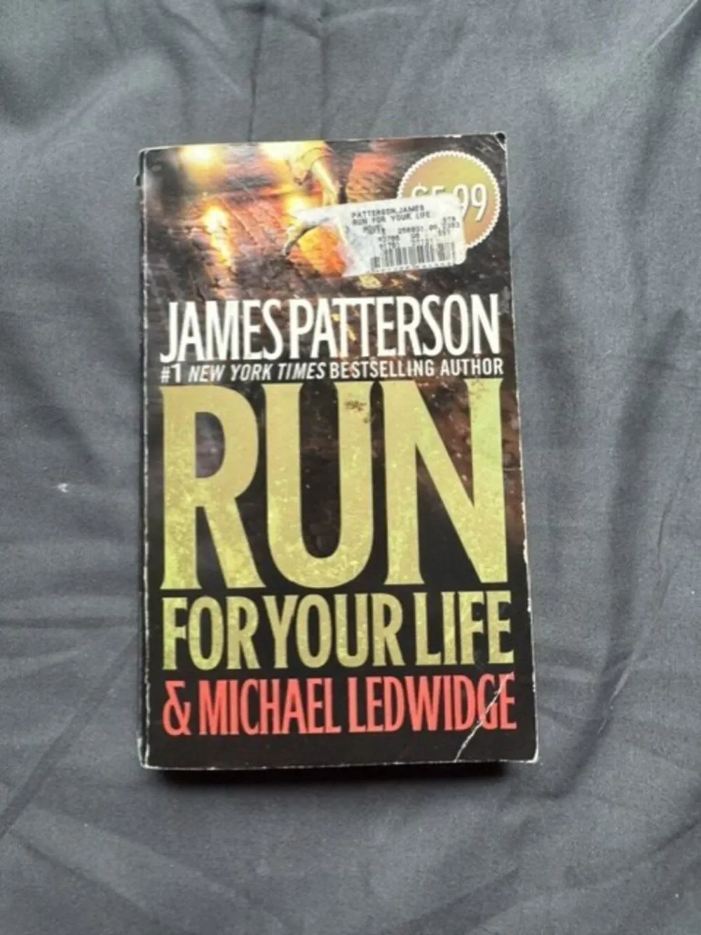 Set of 7 James Patterson Books -6 Paperbacks and 1 Hardback